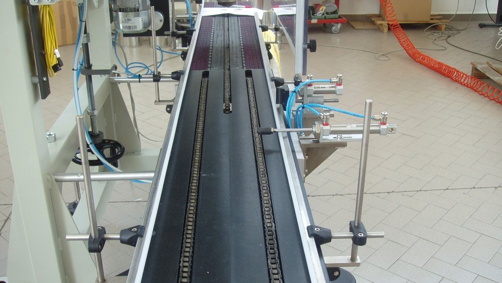 HSL200_SLAVE_CONVEYOR.2e16d0ba.fill-1920x1080
